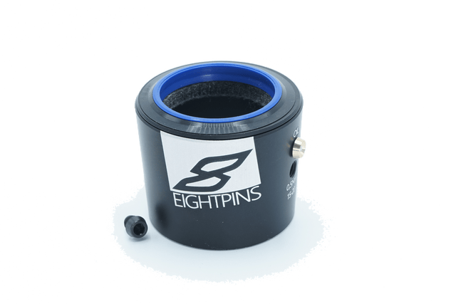 Unidad de tubo de etiquetas con tornillo de fijación