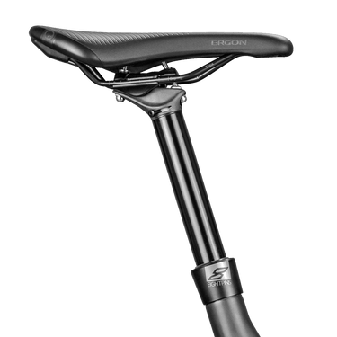 Bild zeigt eine Eightpins H01 Sattelstütze von der Seite, verbaut in einem Rotwild RX375.